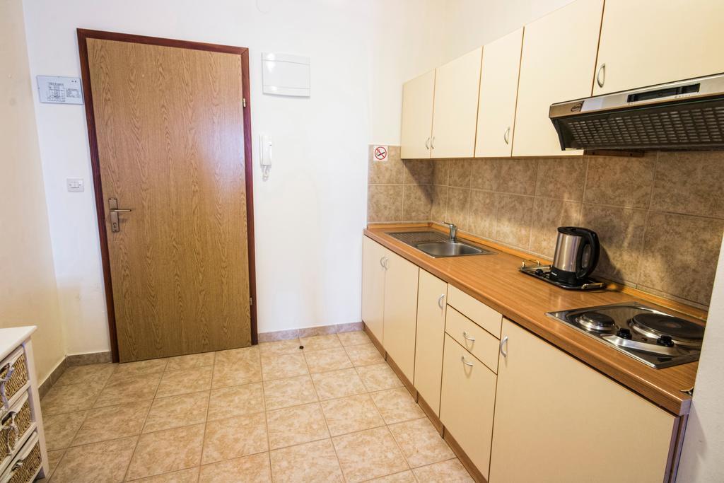 Aparthotel Castrum Novum Novigrad (Istria) Room photo