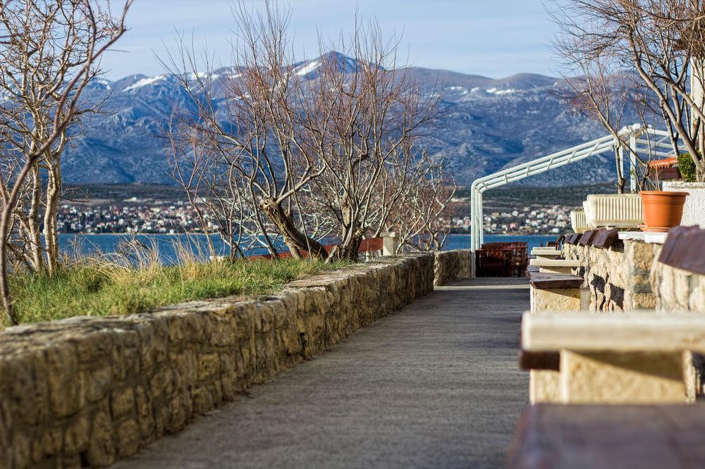 Aparthotel Castrum Novum Novigrad (Istria) Exterior photo