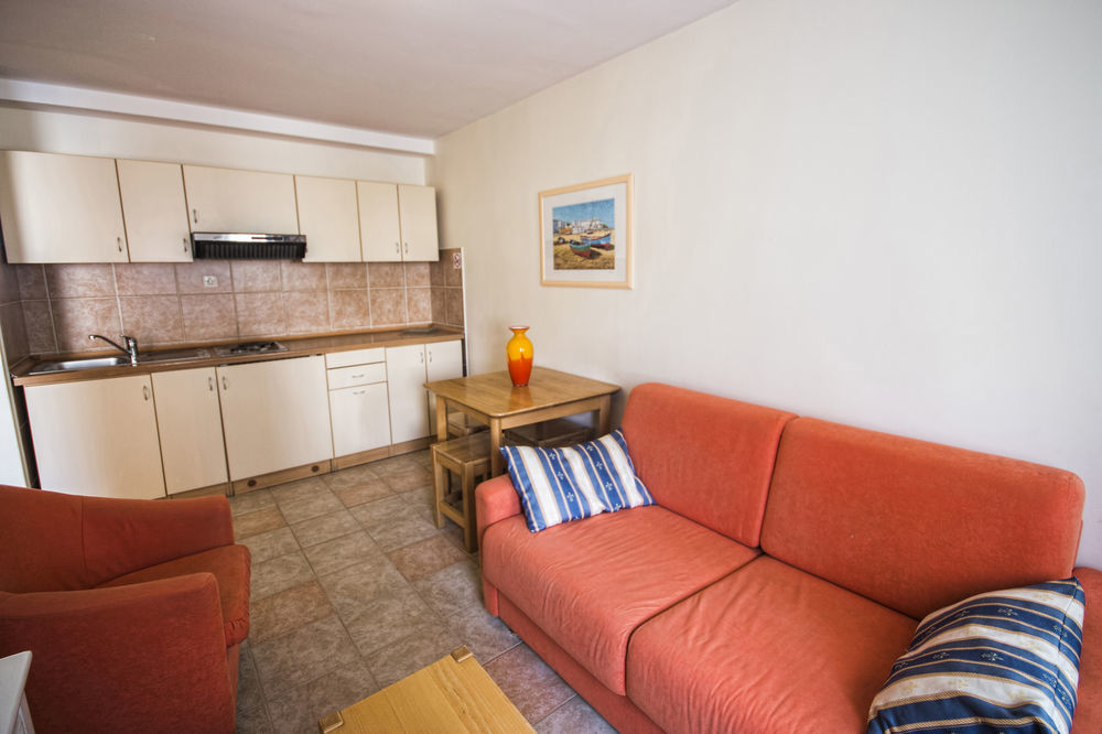 Aparthotel Castrum Novum Novigrad (Istria) Exterior photo