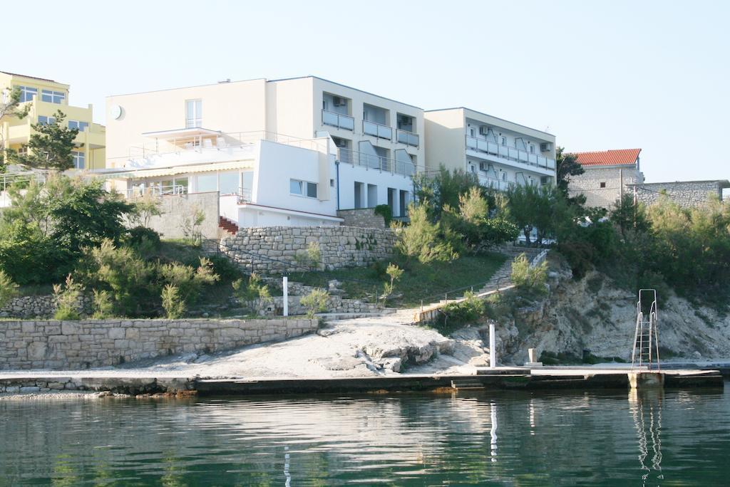 Aparthotel Castrum Novum Novigrad (Istria) Exterior photo